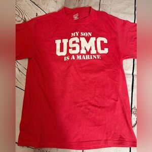 Women’s med hot pink tshirt